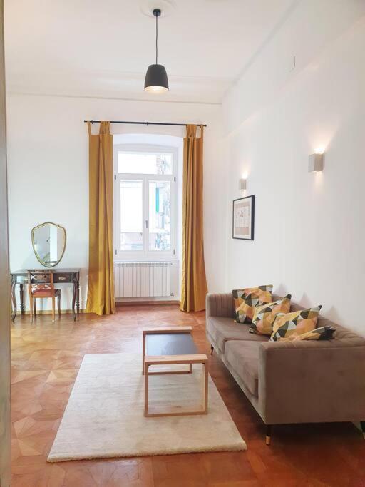 L'Arco Trieste Studio Living 2 ภายนอก รูปภาพ